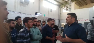 بازدید جمعی از  دانشجویان رشته برق و‌مکانیک  آموزشکده ملی مهارت شریف  ابرکوه  از گروه صنعتی حیدری 5